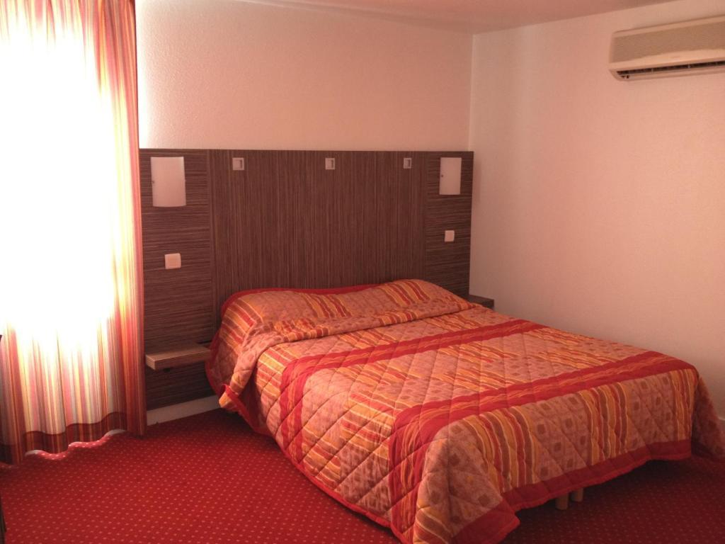Fasthotel Toulon Cuers Exteriör bild
